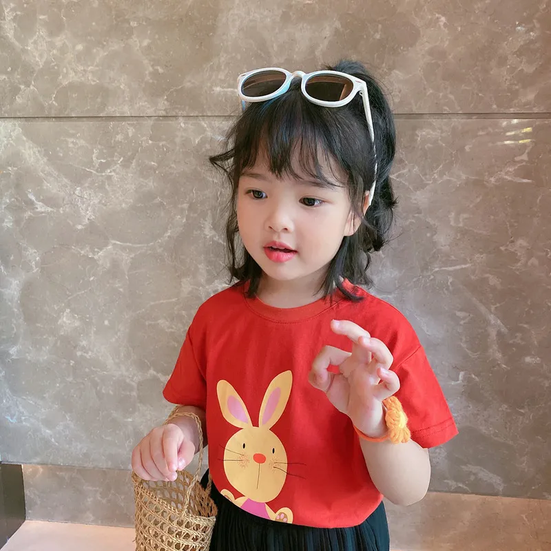 【残りわずか】【90-140】話題沸騰中 カートゥーン プリント シンプル 韓国系 半袖 夏 子供 服 女の子 Tシャツ