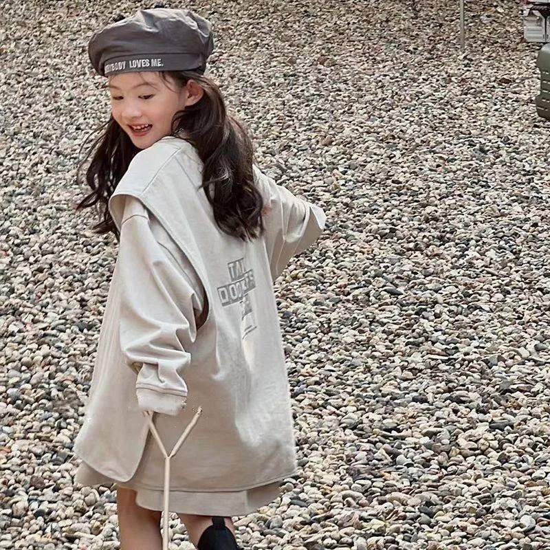 【120-170】レイヤード 重ね着風 切り替え アルファベット ゆったり 春秋 子供服 女の子 キッズ ジュニア トップス 長袖 Tシャツ