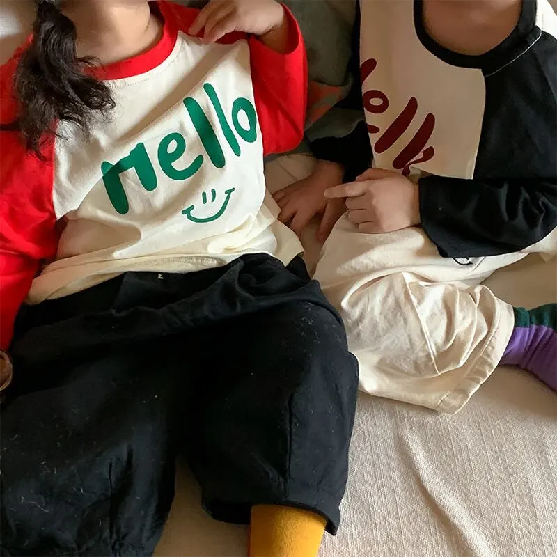 【80-140】春新作HELLOログラグランスリーブ長袖Tシャツ
