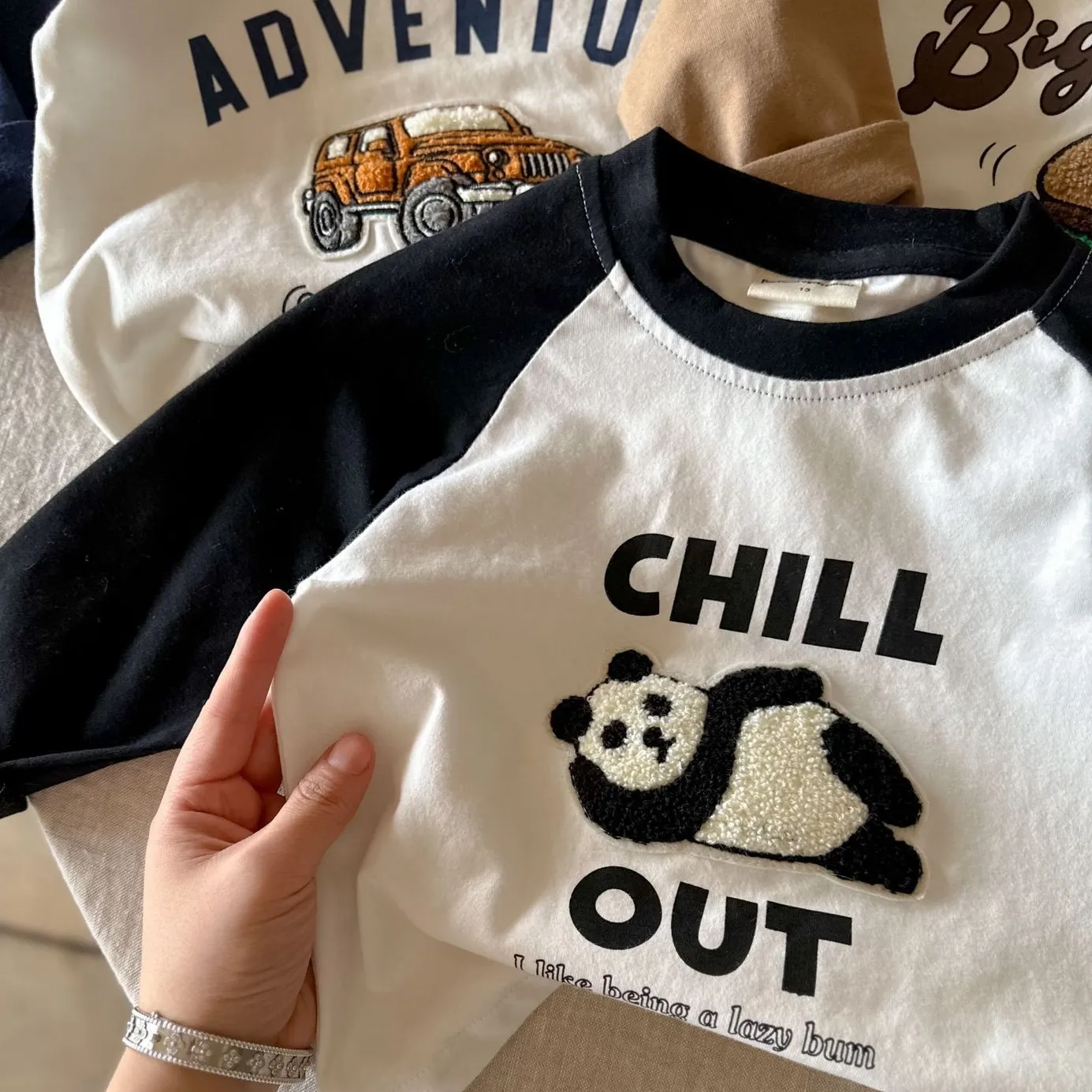 【90-140cm】3色選べる 大人可愛い プリント 配色 カートゥーン 男女兼用 動物柄 トップス