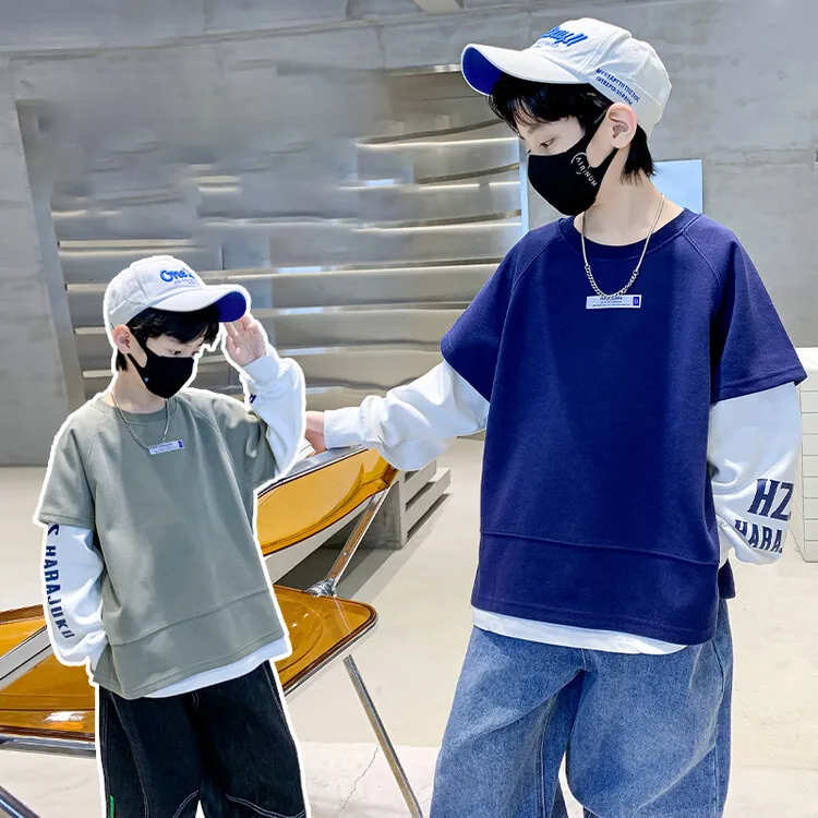 【120-170】全2色フェイクレイヤード切り替えアルファベットプリント男の子トップス