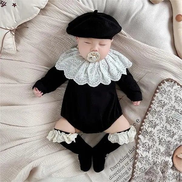 【66-100】絶対可愛い ファッション  スウィート キュート 合わせやすい  丸襟 売れ筋  人気 ロンパース