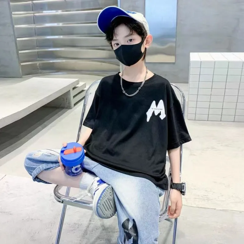 【110‐160 cm】アルファベット カジュアル 韓国系 キッズ ジュニア 子供 服 男の子 夏 半袖 Tシャツ カットソー+パンツ ボトムス セットアップ