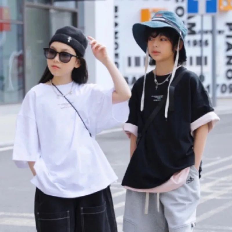 【100-160 cm】ゆったり コットン おしゃれ 落書き プリント 半袖 夏 子供服 キッズ ジュニア 女の子 トップス Tシャツ カットソー