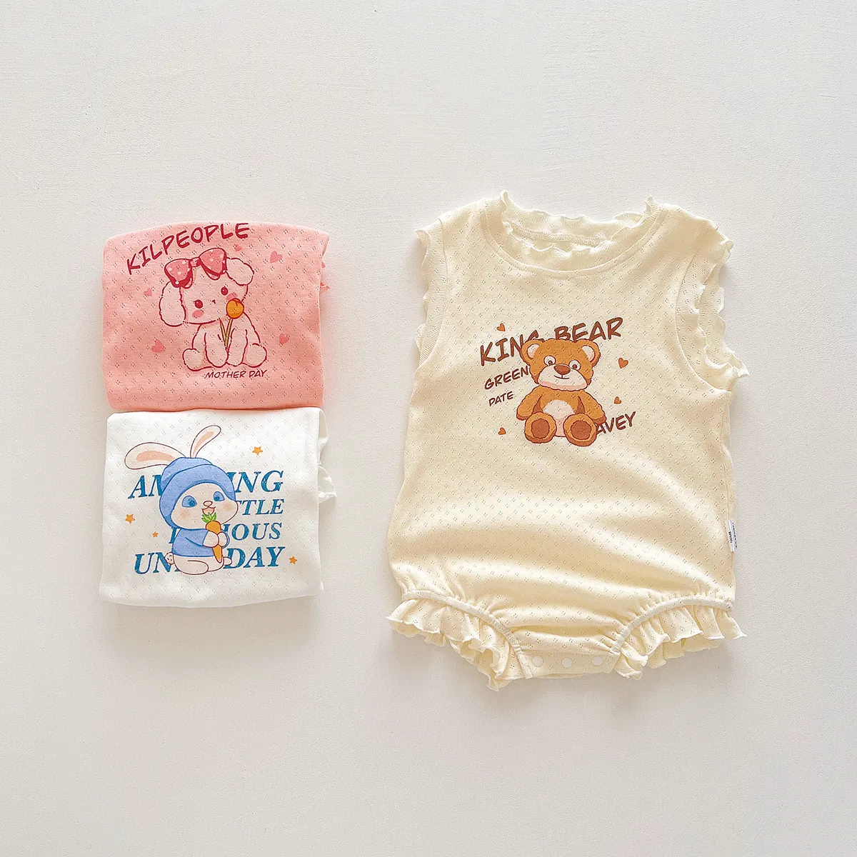 【59-90cm】3色選べる 個性的なデザイン 動物柄 カートゥーン ベビー服 ロンパース