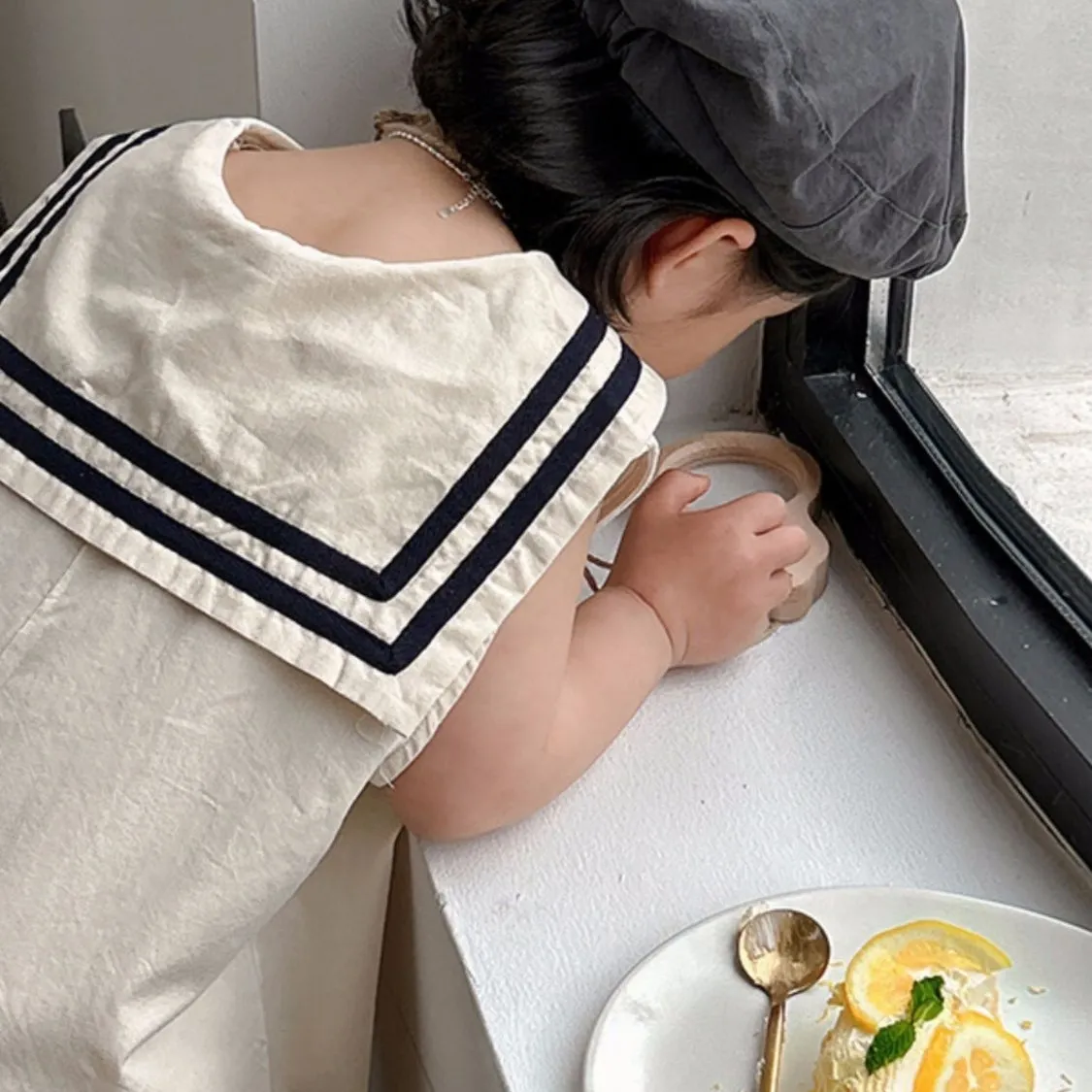 【80-130cm】レトロ スウィート キュート 配色 ボーダー 子供服 夏 女の子 セーラー風 ボトムス