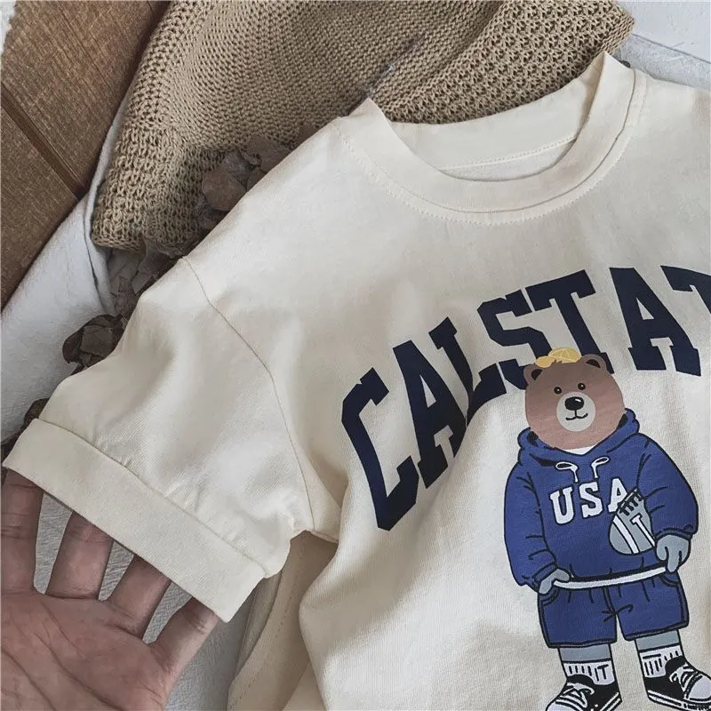 【80-130cm】3色展開 絶対可愛い カジュアル カートゥーン アルファベット 半袖 Tシャツ+ショート丈パンツ 男の子 セットアップ