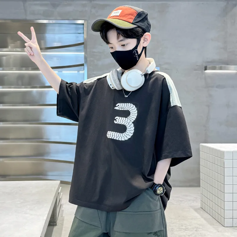 【120-170cm】2色選べる ファッション カジュアル 定番 無地 数字柄 切り替え 夏 キッズ 男の子 半袖 Ｔシャッツ トップス