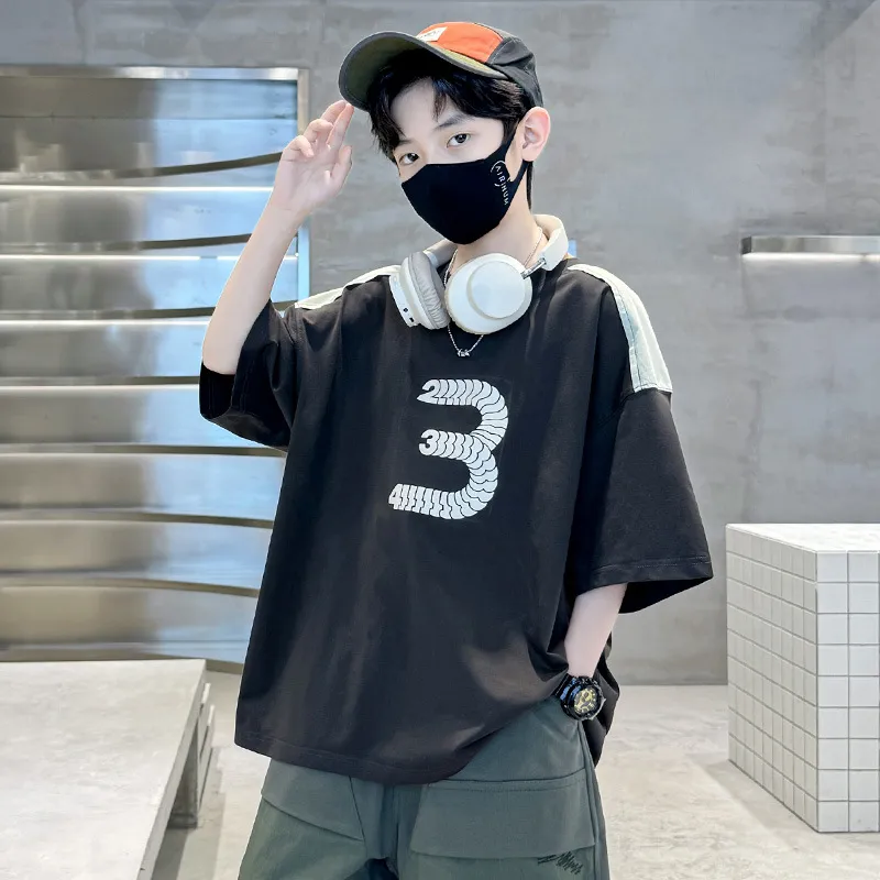 【120-170cm】2色選べる ファッション カジュアル 定番 無地 数字柄 切り替え 夏 キッズ 男の子 半袖 Ｔシャッツ トップス
