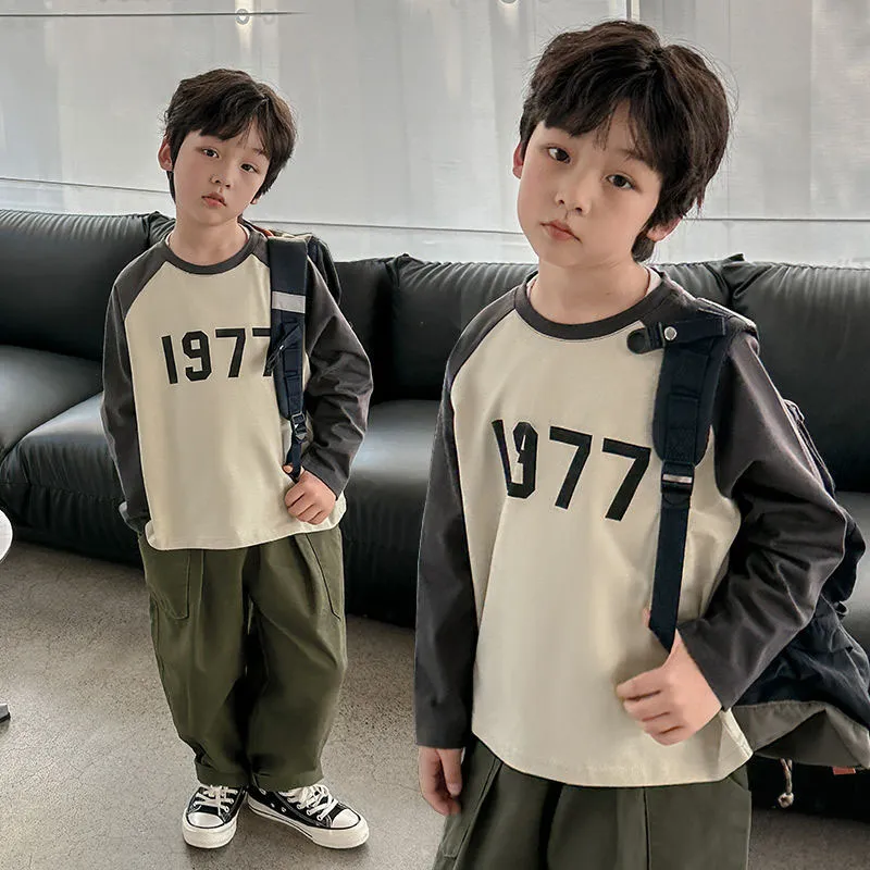 【100-160cm】売れ筋!シンプル カジュアル 合わせやすい 数字柄 男の子 長袖 Tシャツ