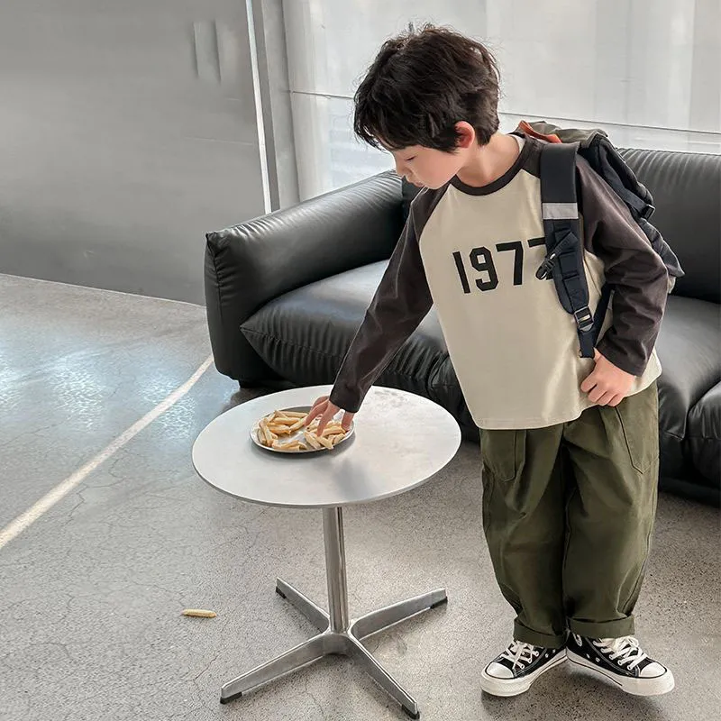 【100-160cm】売れ筋!シンプル カジュアル 合わせやすい 数字柄 男の子 長袖 Tシャツ