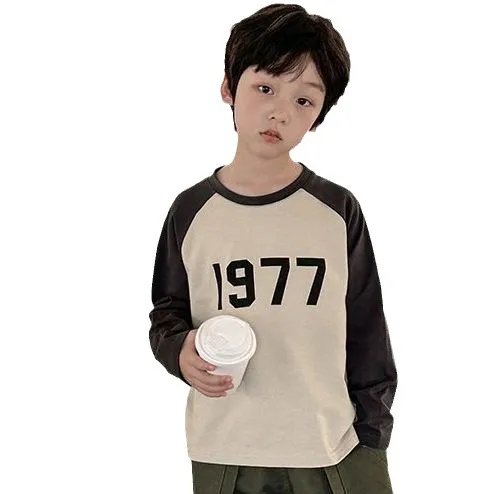 【100-160cm】売れ筋!シンプル カジュアル 合わせやすい 数字柄 男の子 長袖 Tシャツ