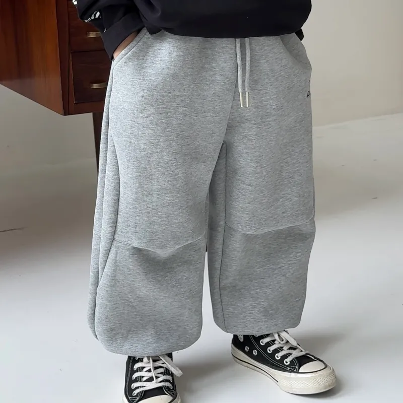 【90-150cm】人気商品！カジュアル  スポーツ 合わせやすい 三色選べる  男の子 ボトムス パンツ