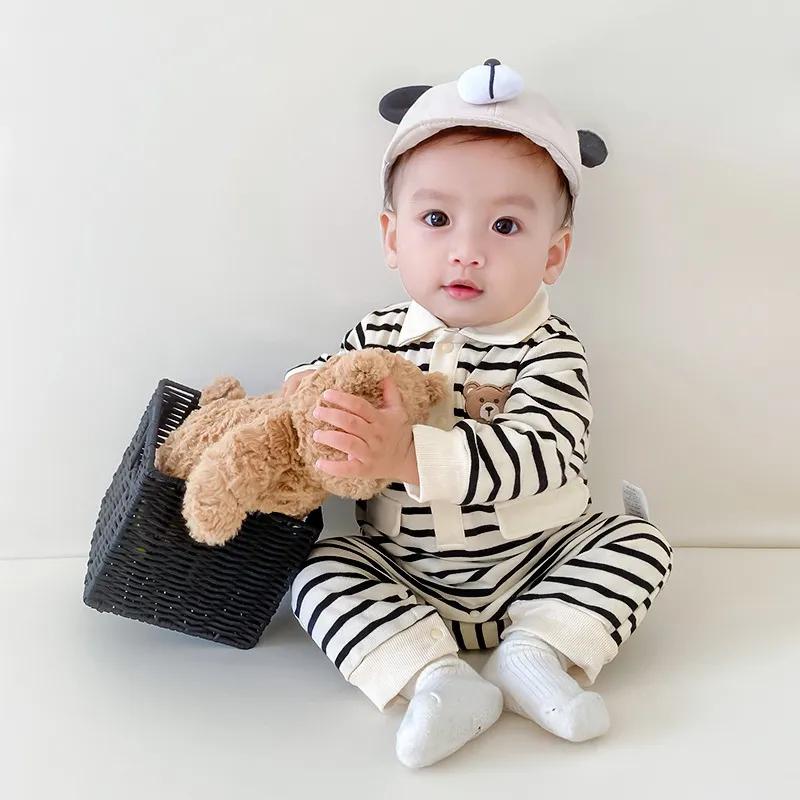 【66-90cm】肌触りがソフト 着やすい 折り襟 ボーダー柄 配色 ベビー 長袖 ロンパース