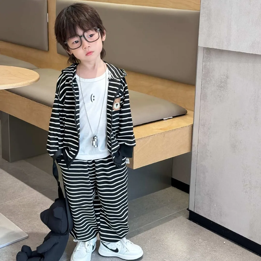 【80-150cm】ボーダー柄がおしゃれな 長袖パーカーセットアップ 長袖 子供服