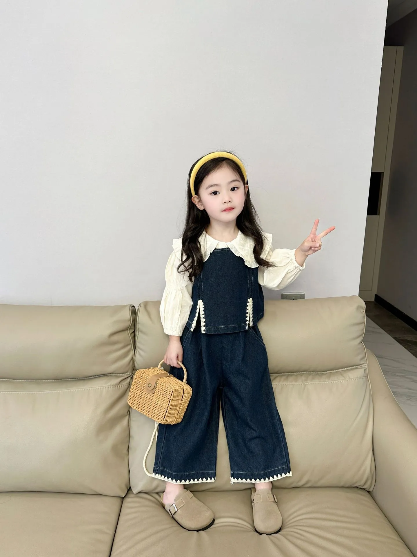 【90-140cm】おしゃれ 可愛い セットアップ キッズ 3点セット長袖シャツ+デニム上下セット