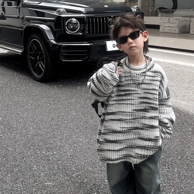 【110-160cm】特別なデザイン 個性  おしゃれ  ファッション  クール  グラデーション色 男の子 セーター