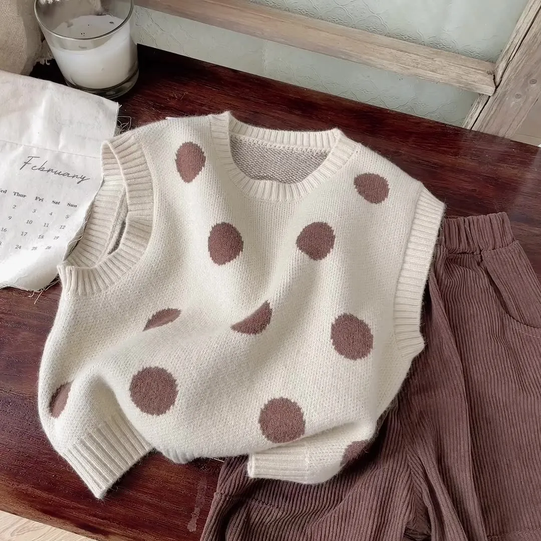 【90-130cm】人気商品 可愛い 合わせやすい  シンプル  レトロ 水玉  女の子 タンクトップ