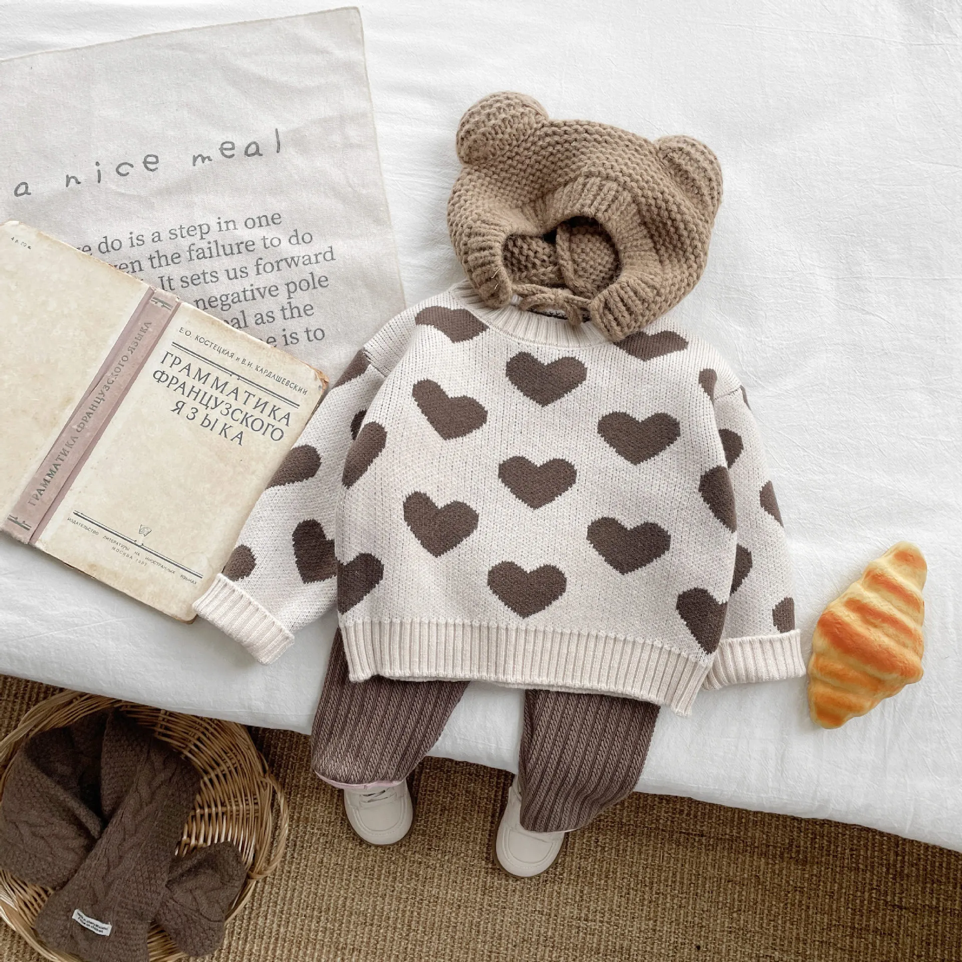 【66-100cm】2色選べる着回し力抜群 長袖 ニット プリント 男の子 女の子 ベビー服 トップス