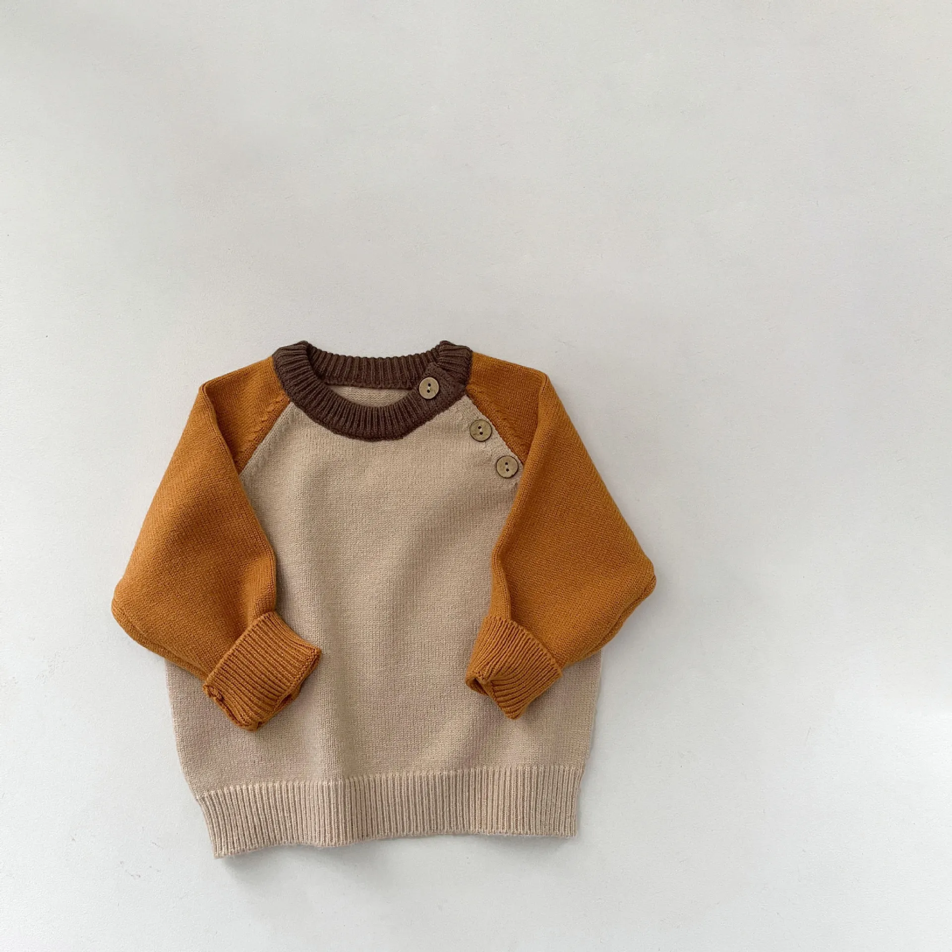 【73-110cm】4色選べる目を奪われる シンプル カジュアル  秋冬 ニット 配色 ボーダー ベビー服 トップス