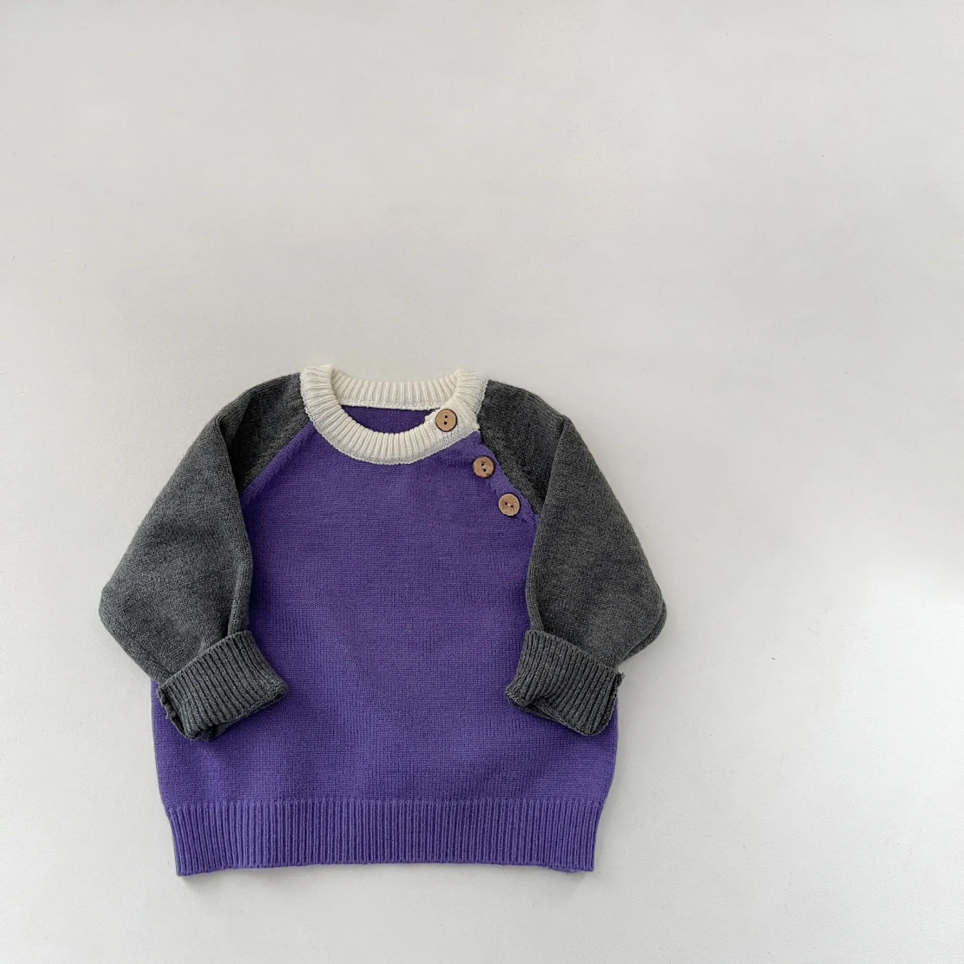 【73-110cm】4色選べる目を奪われる シンプル カジュアル 秋冬 ニット 配色 ボーダー ベビー服 トップス