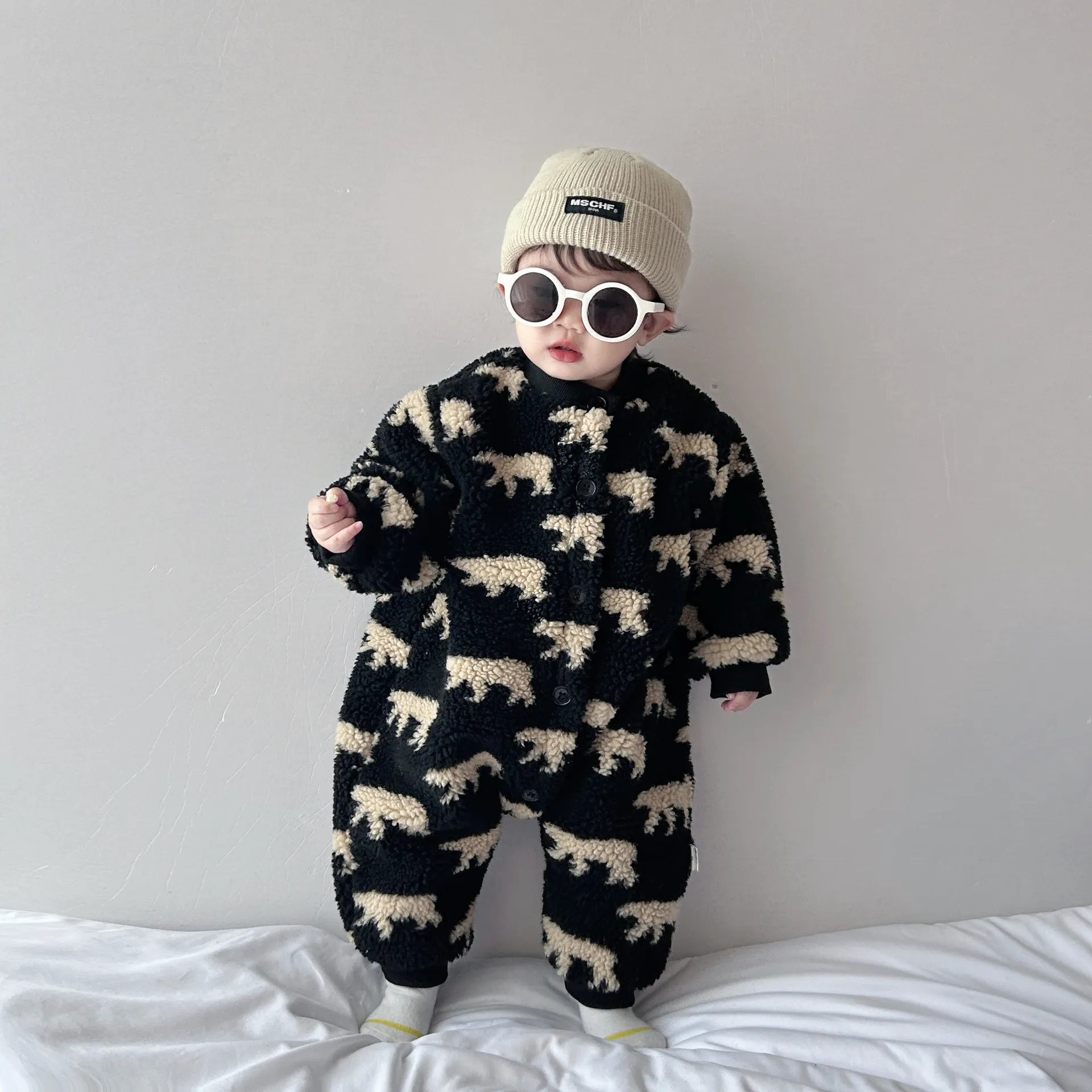 【66-100cm】2色選べる可愛いデザイン プリント 厚手 ベビー服 ロンパース