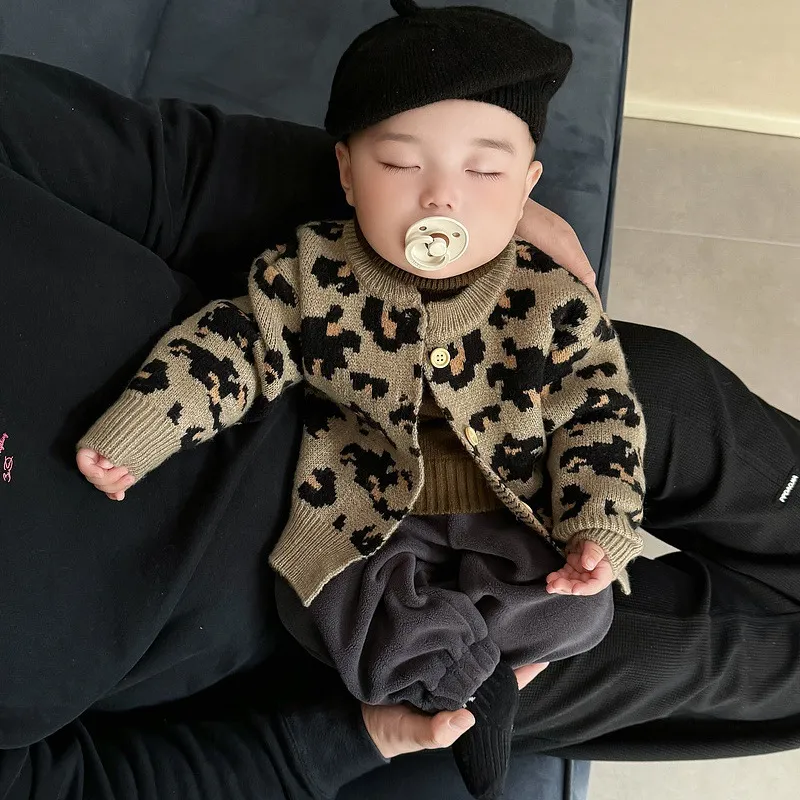 【66-100cm】新登場 人気上昇中 ニット ショウ柄 長袖 ベビー服 赤ちゃん アウター/ロンパース