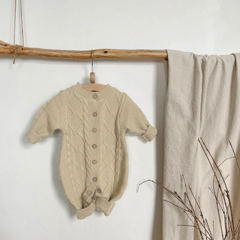 【66-90cm】二色選べ 韓国風ファッション しっかりニット 無地 長袖 ベビー服 赤ちゃん ロンパース