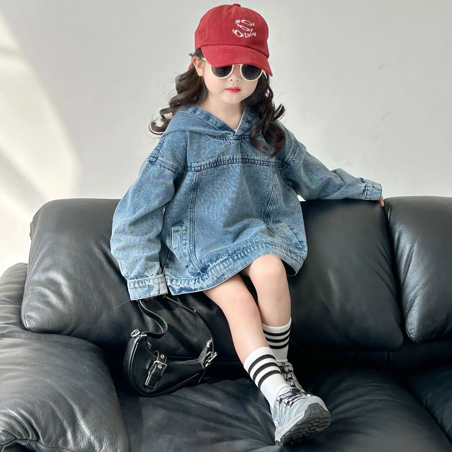 【90-140cm】可愛くて繊細な レトロ スウィート 無地 フード付き 子供服 春秋 女の子 デニム パーカー アウター