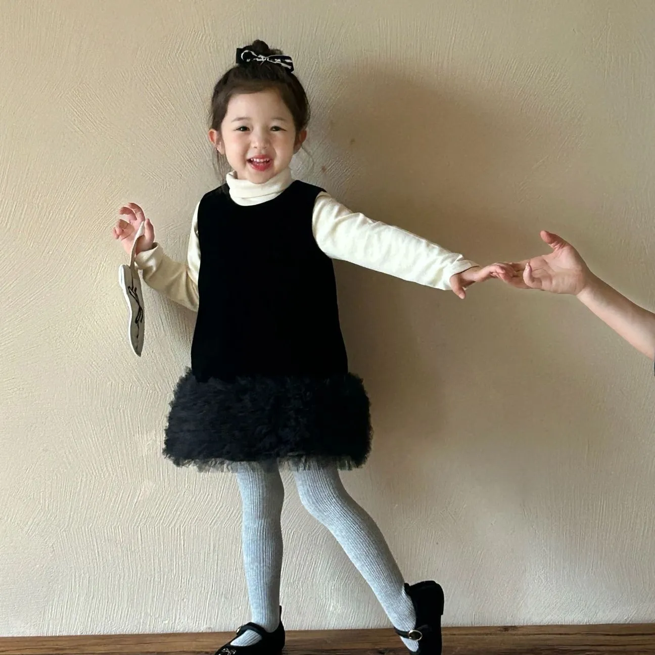 【単品注文】【90-140cm】特別デザイン 無地 キュート 秋冬 ハイネック 女の子 セットアップ