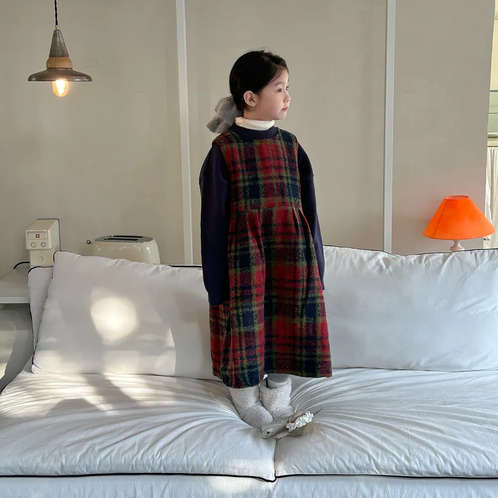100-150 韓国ファッション ラシャ 厚手 秋冬 子供服 キッズ ジュニア 女の子 チェック柄 ノースリーブ 中長 ワンピース