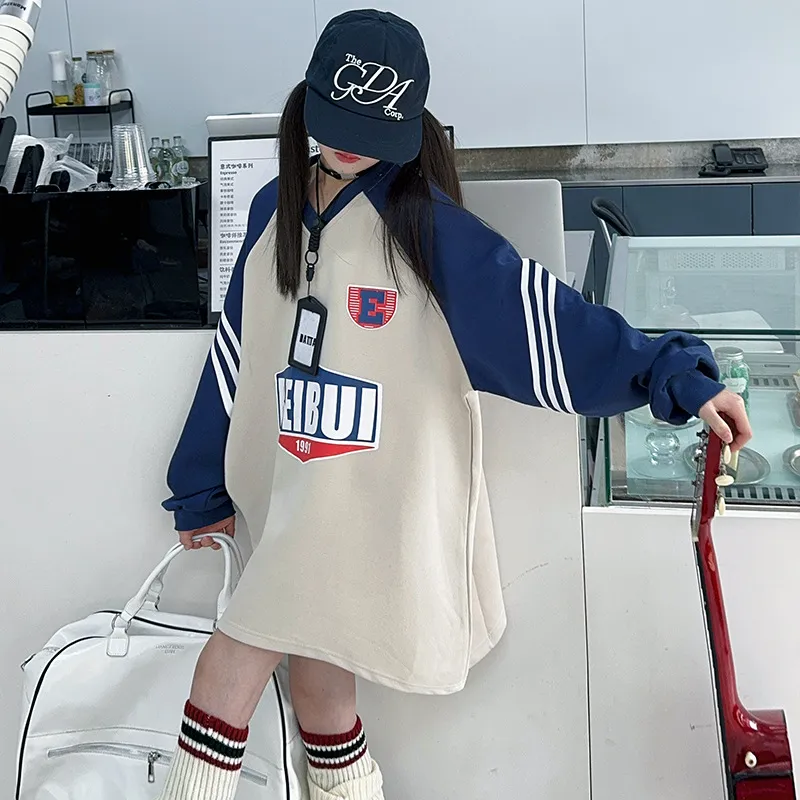 120-170 ファッション 春 秋 子供服 キッズ ジュニア 女の子 配色 ボーダー アルファベット プリント ゆったり Vネック 中長 フットカバー/トレーナー スウェット