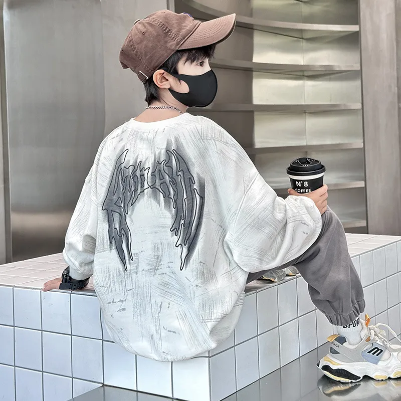 120-170 個性的なデザイン 春秋冬 男の子 子供服 キッズ ジュニア かっこいい 裏起毛 厚手 プリント トップス トレーナー スウェット