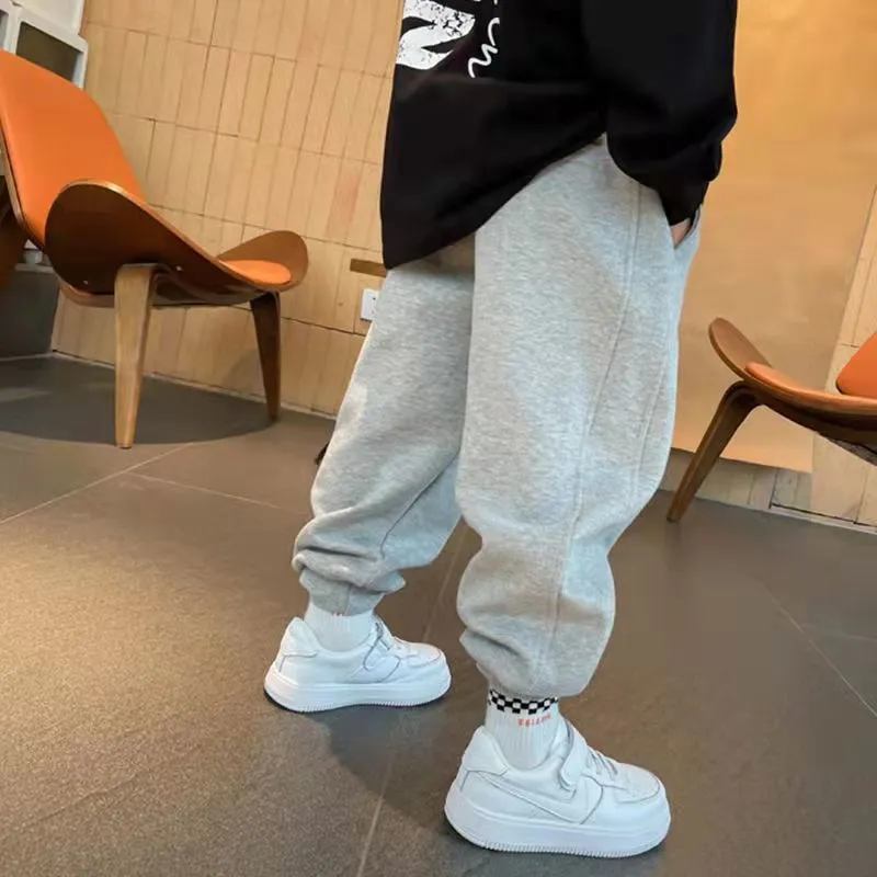 【100-170】アルファベット シンプル カジュアル スポーツ 春秋 薄手 冬 裏起毛 子供服 ジュニア 男の子 キッズ スウェット パンツ ボトムス