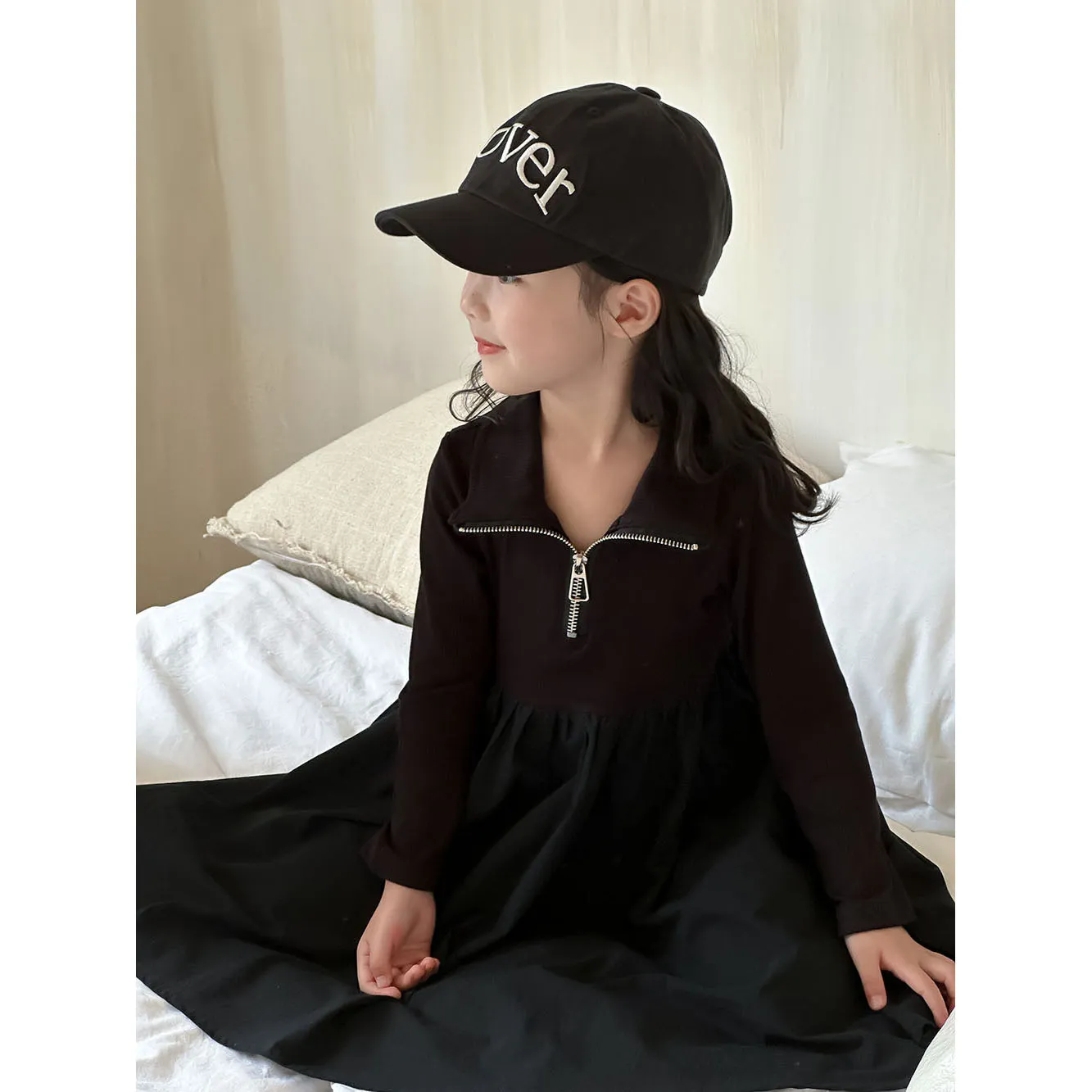 【90-140cm】絶対流行！ガーリッシュ ファッション シンプル おしゃれ 女の子 長袖 ワンピース