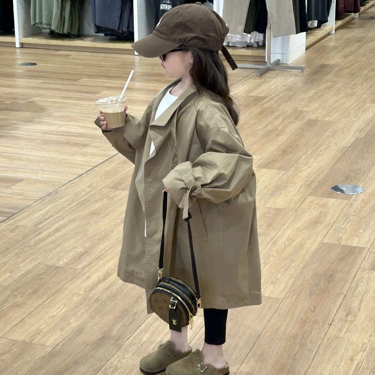 【90-140cm】絶対見逃さないで ナチュラル シンプル ゆったり 合わせやすい 女の子 アウター