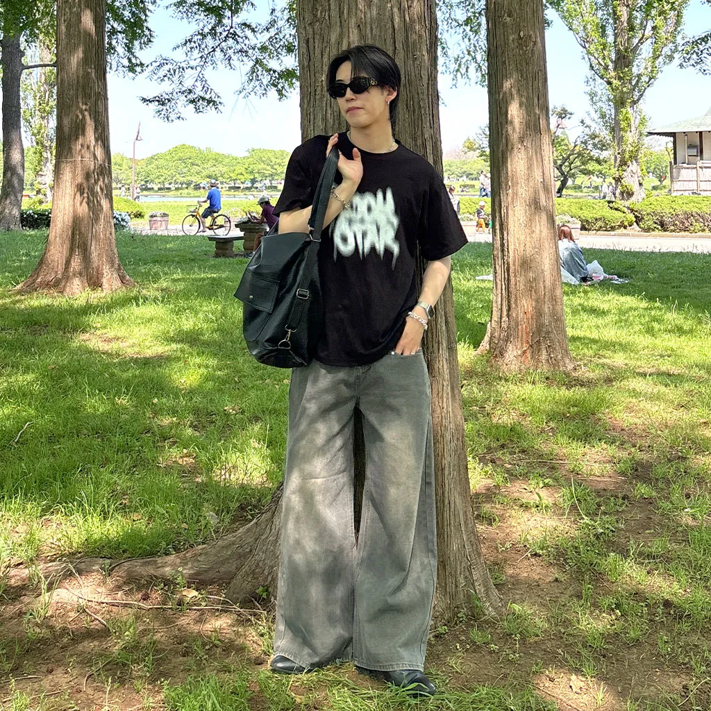 (ユニセックス)ロックプリントTシャツ