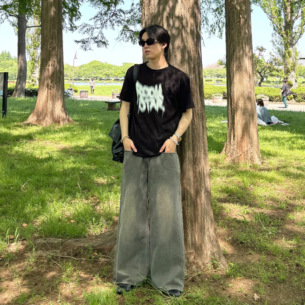 (ユニセックス)ロックプリントTシャツ