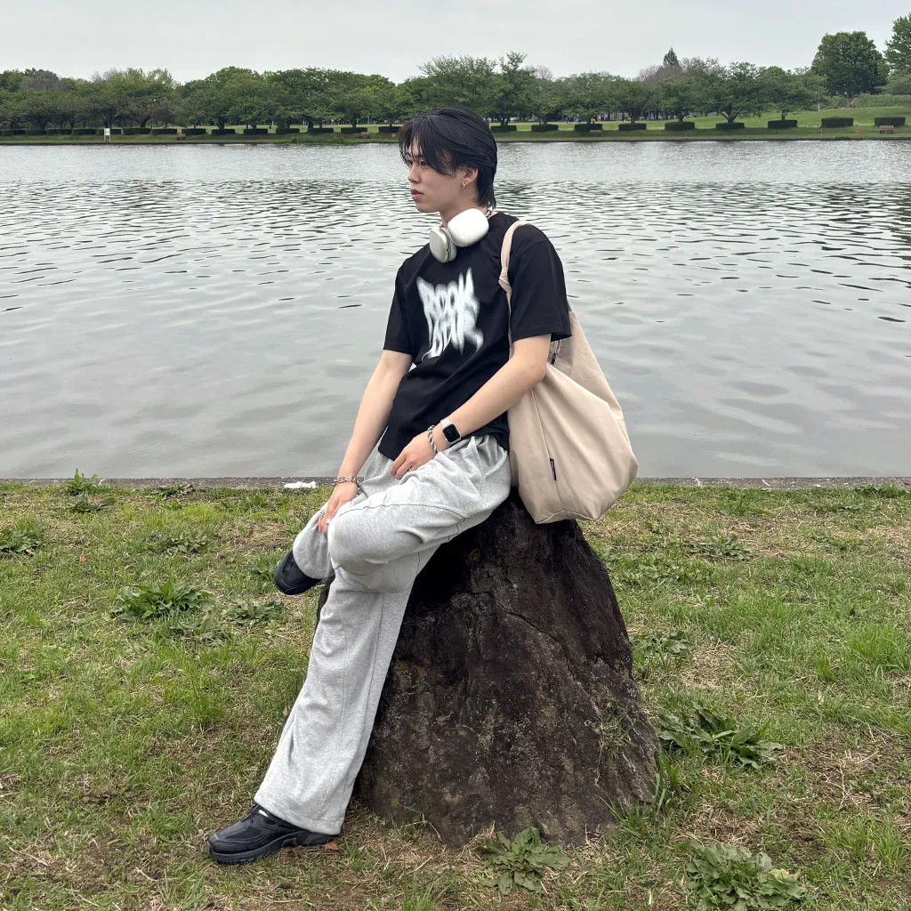 (ユニセックス)ロックプリントTシャツ