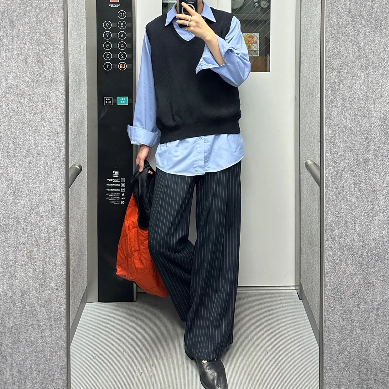 ローストライプスラックス