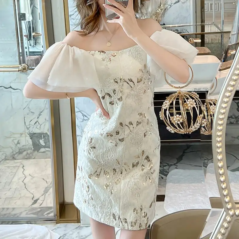 ワンピース ボートネック 切り替え スパンコール ホワイト