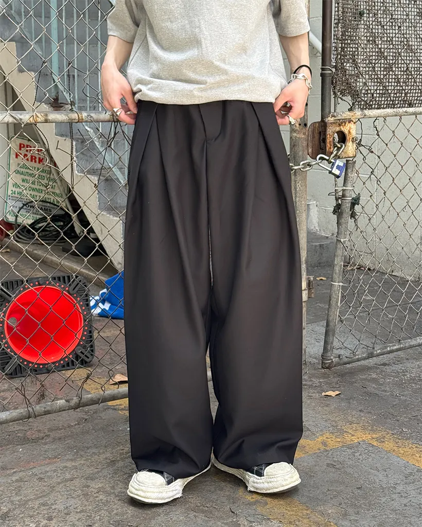 バックフェイクポケットタックワイドスラックス