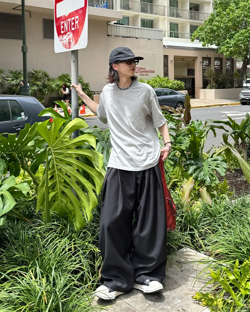 バックフェイクポケットタックワイドスラックス