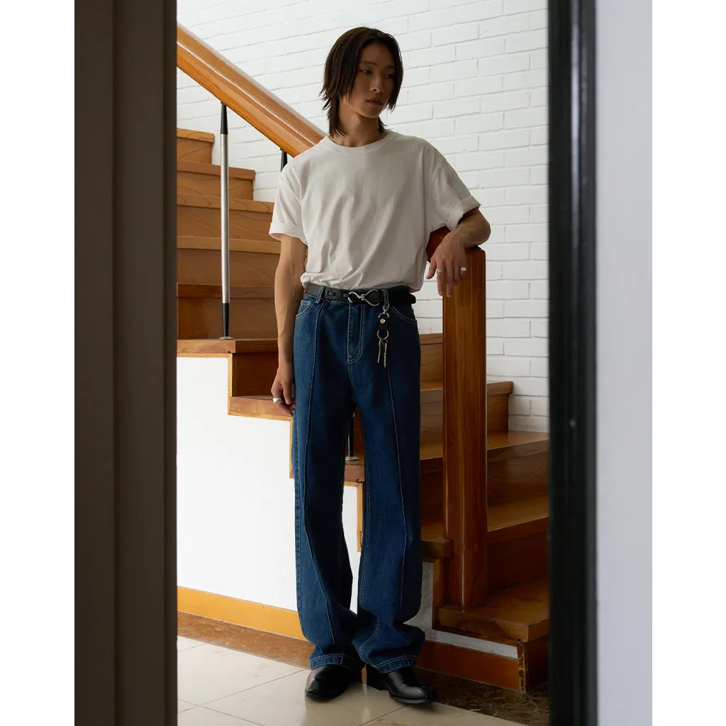 ピンタックストレートデニムパンツ