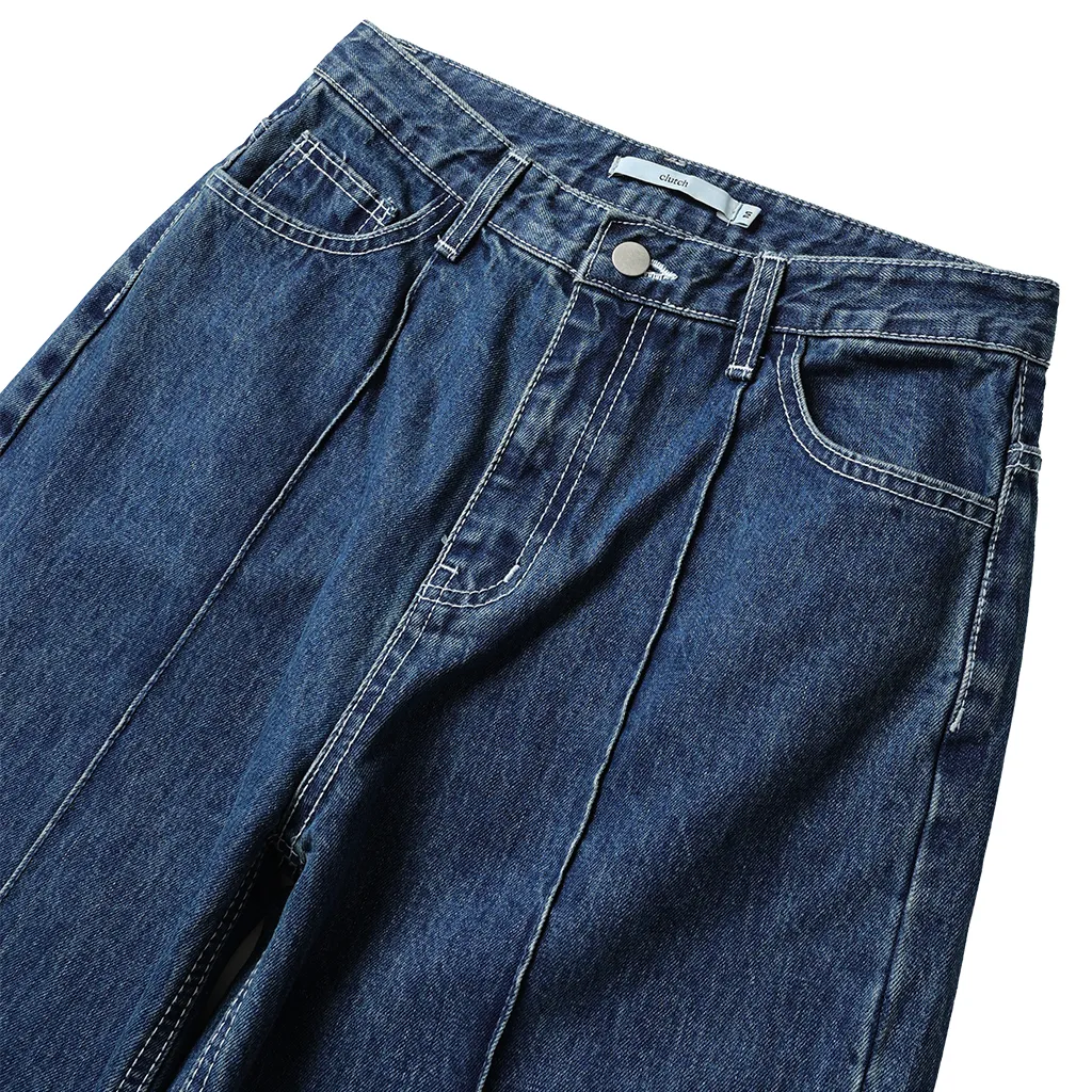 ピンタックストレートデニムパンツ