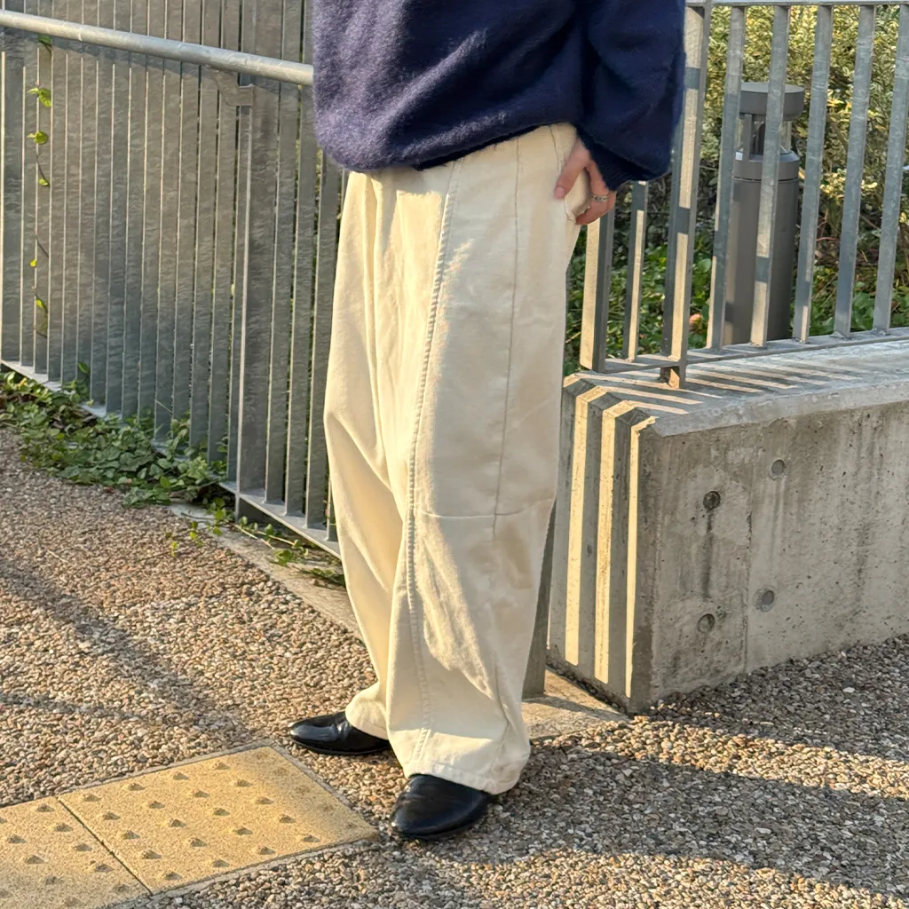 (ユニセックス) バルーンコーデュロイパンツ