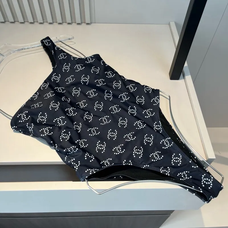 【S-XL】売れ筋 速乾性の伸縮性 お手入れ簡単 パーソナリティー ワンピース水着