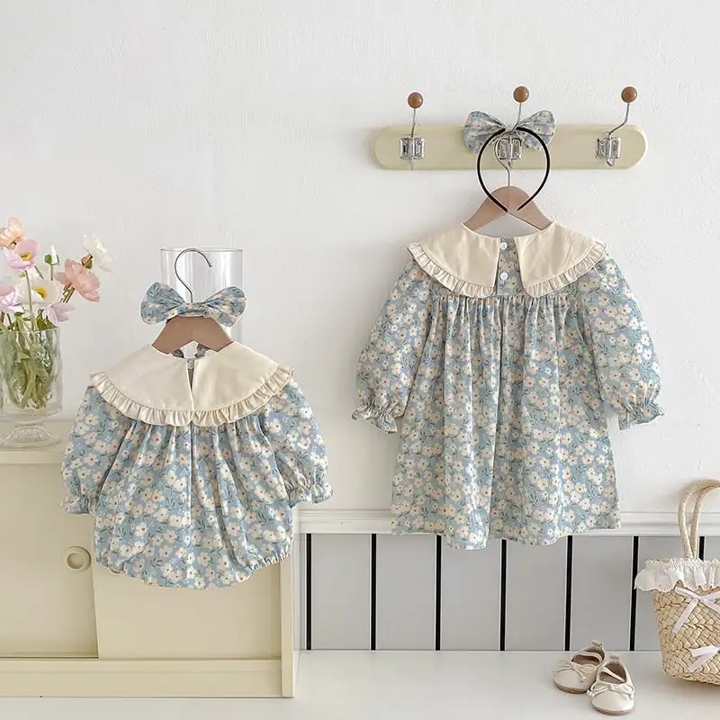 【66-130cm】姉妹服フラワー柄ブルーロンパース、ワンピース