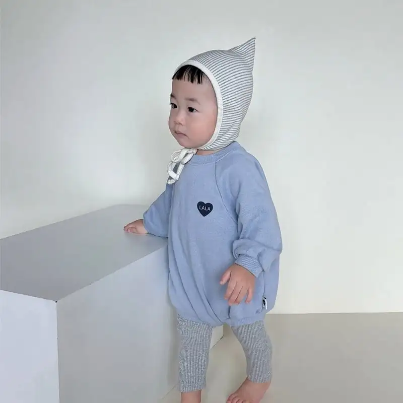 【66-90cm】ハートロゴ長袖ロンパース