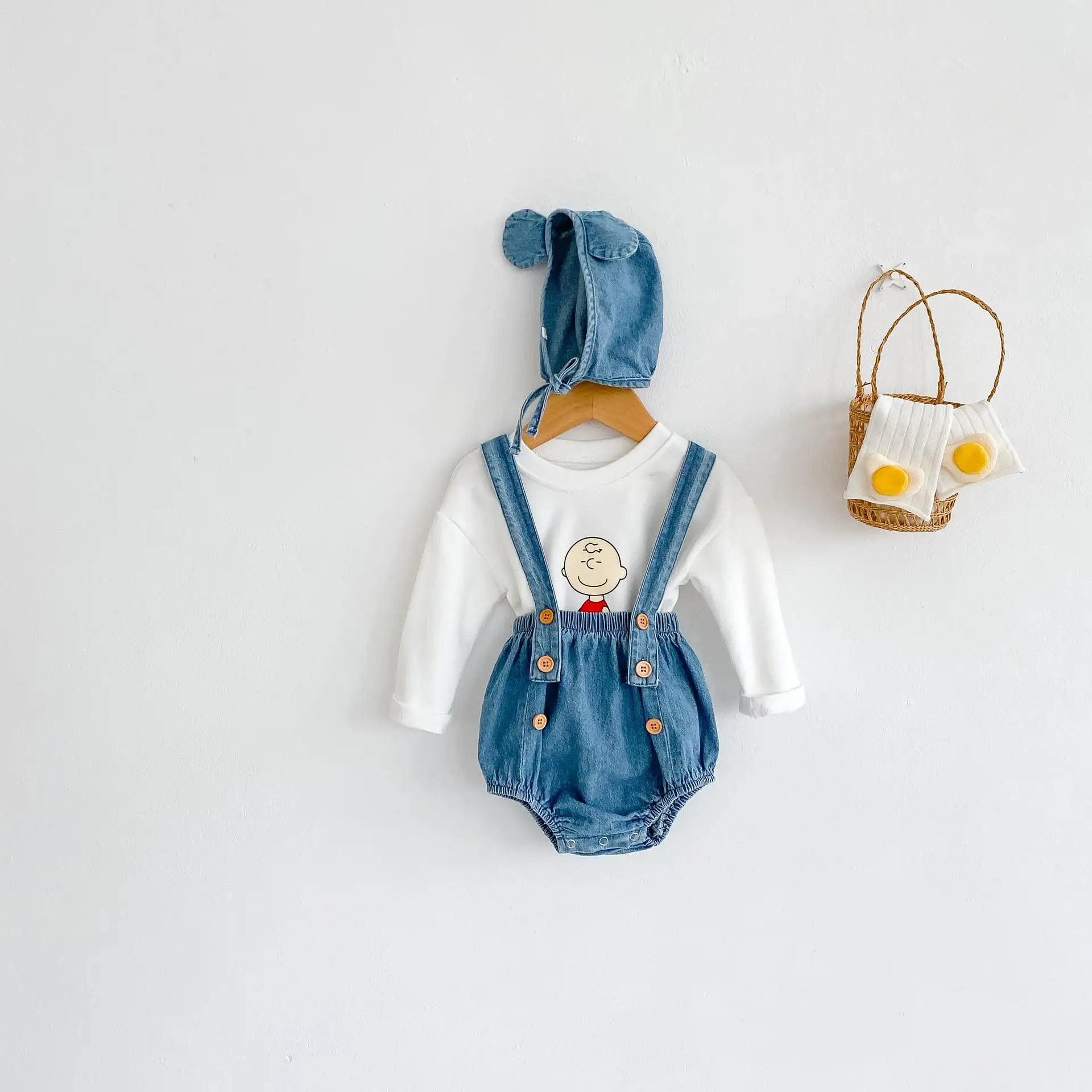 【66-90cm】デニムサロペロンパース&クマ耳帽子